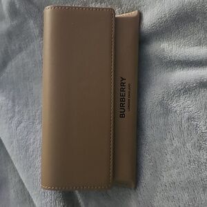 Burberry London England Light Brown Eyeglass/Sunglass Case - Case Only